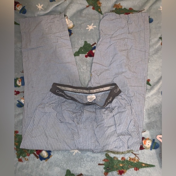 Size Medium Calvin Klein pajama pants - Picture 1 of 2